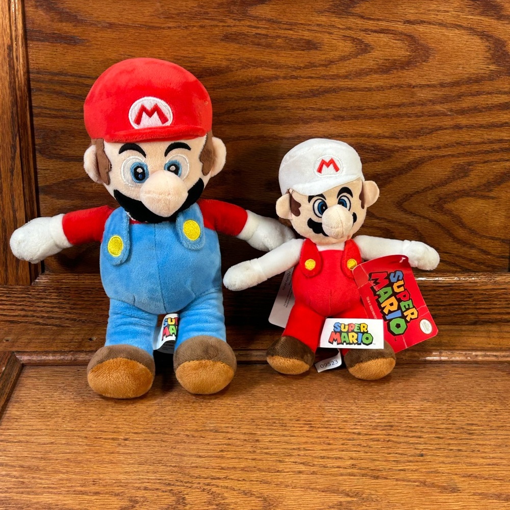 Limited Edition Mario‎ Squishes